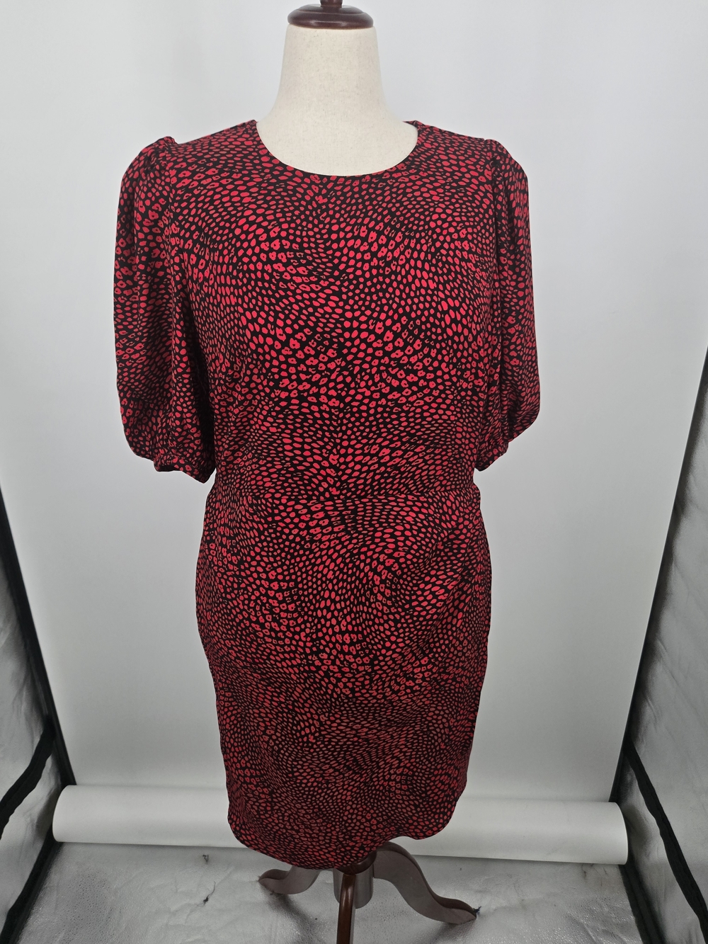Banana Republic Red and Black Printed Midi Dress Size 18 NWT (7056)